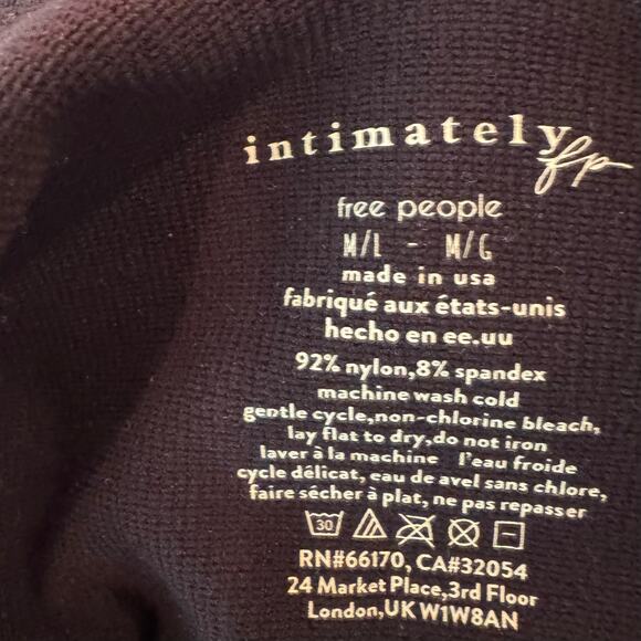 Free People One To Watch Romper Size Medium Black Ribbed Knit Scoop Neck - Picture 9 of 9